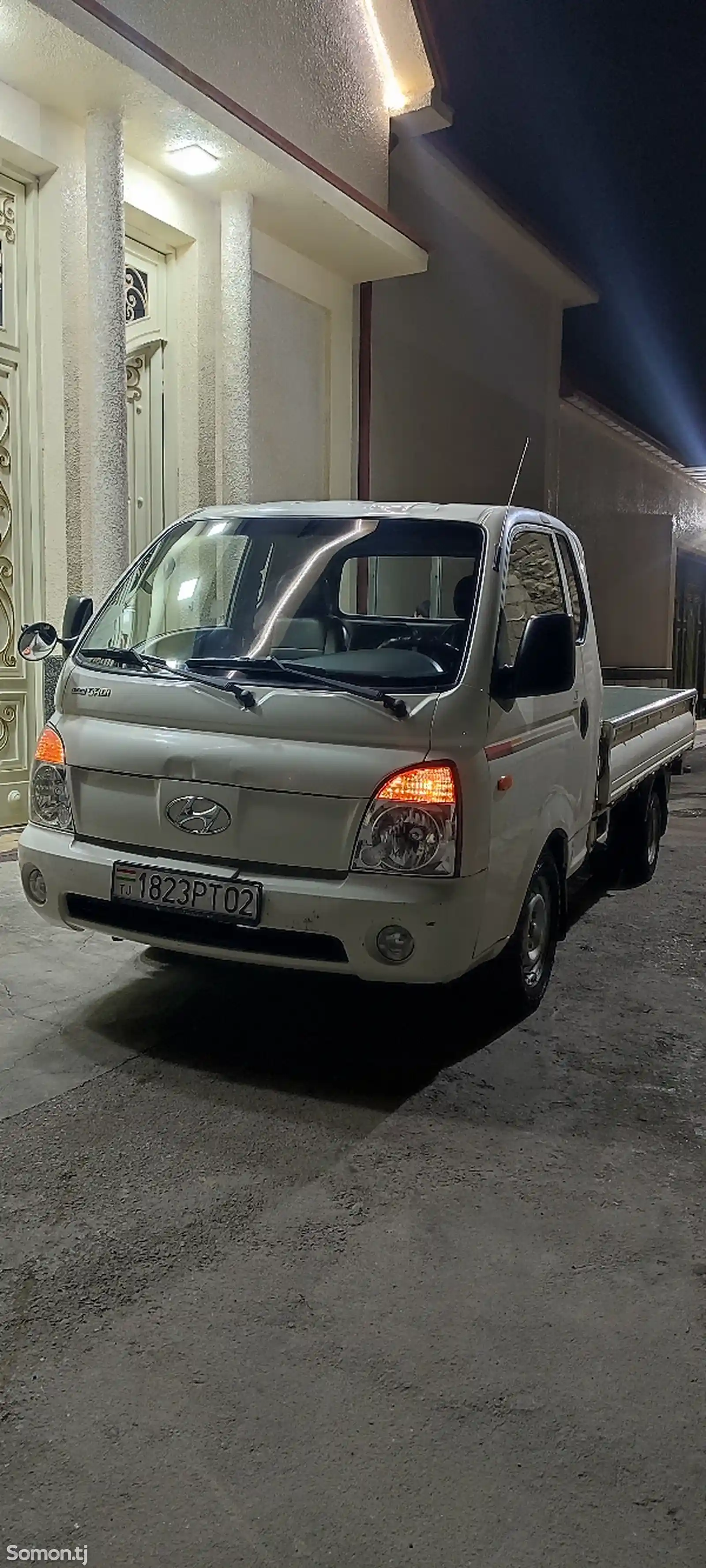 Бортовой автомобиль Hyundai Porter, 2009-2