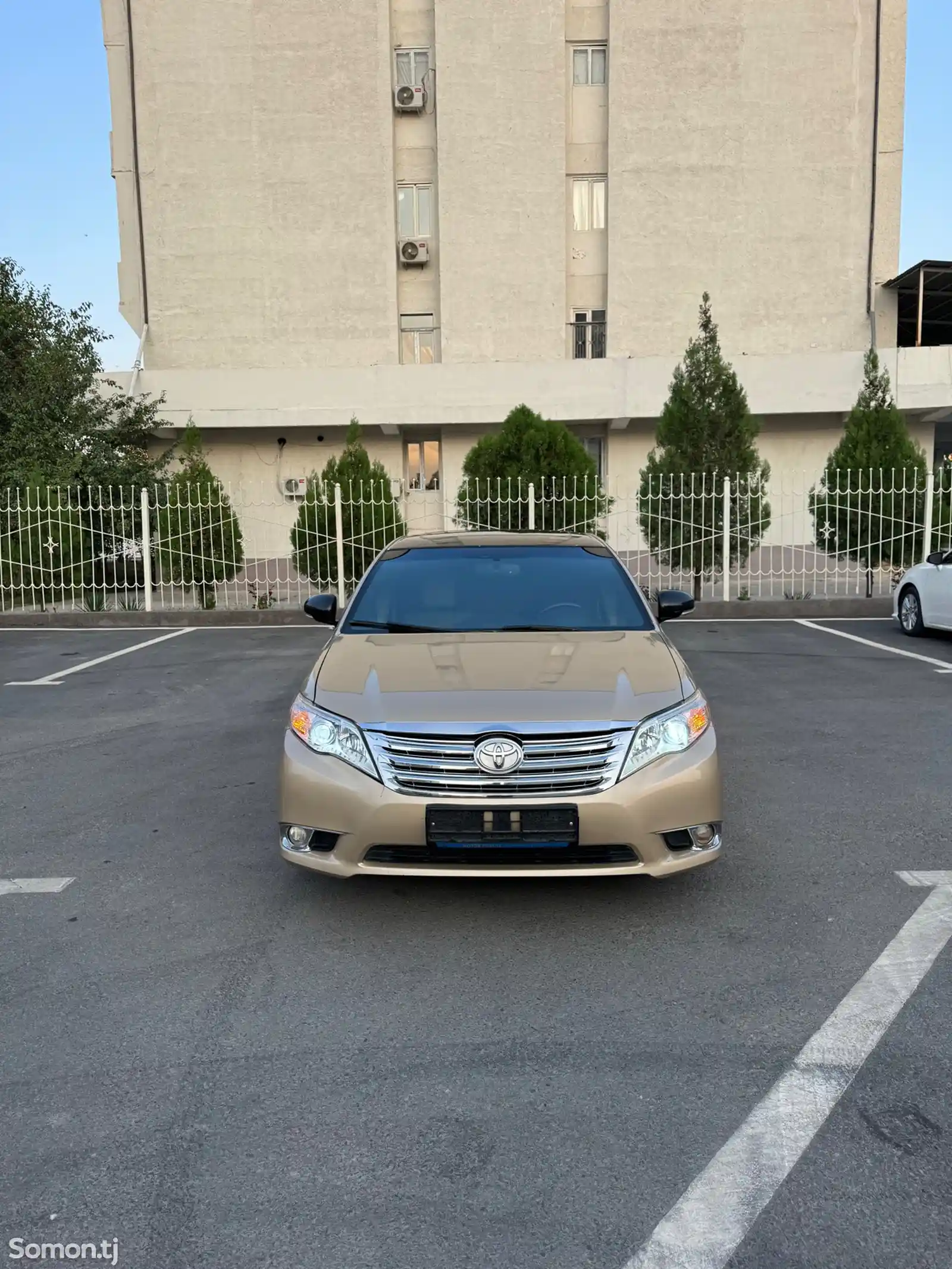 Toyota Avalon, 2011-9