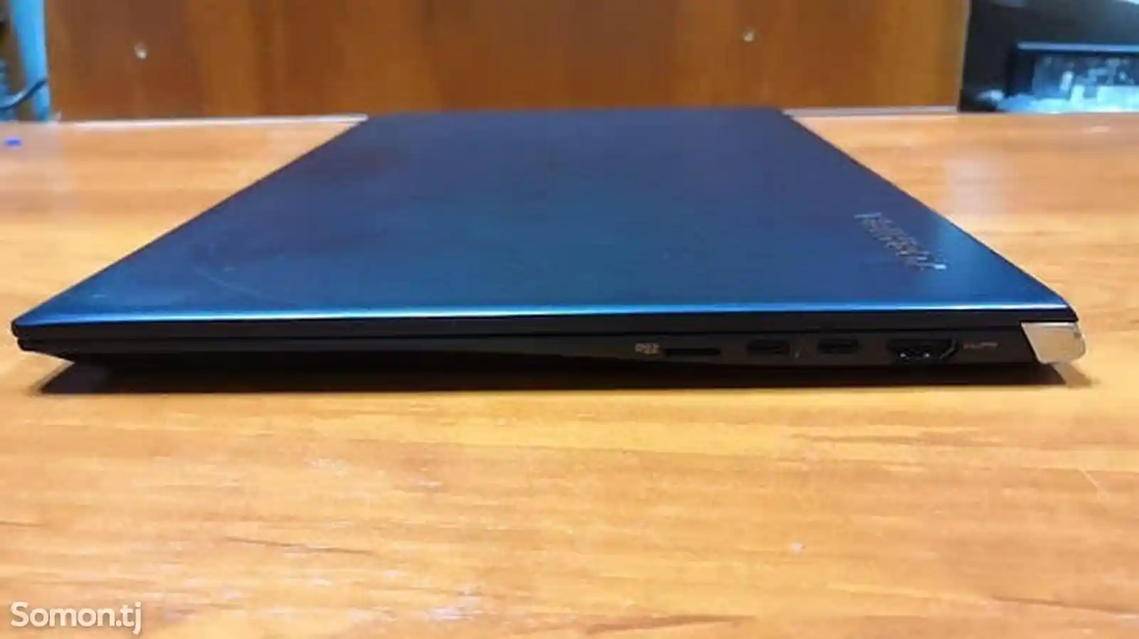 Ноутбук Toshiba Tecra X40-D i5 - 7300U-4