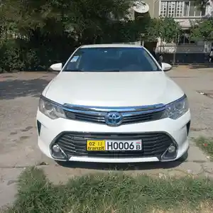 Toyota Camry, 2016