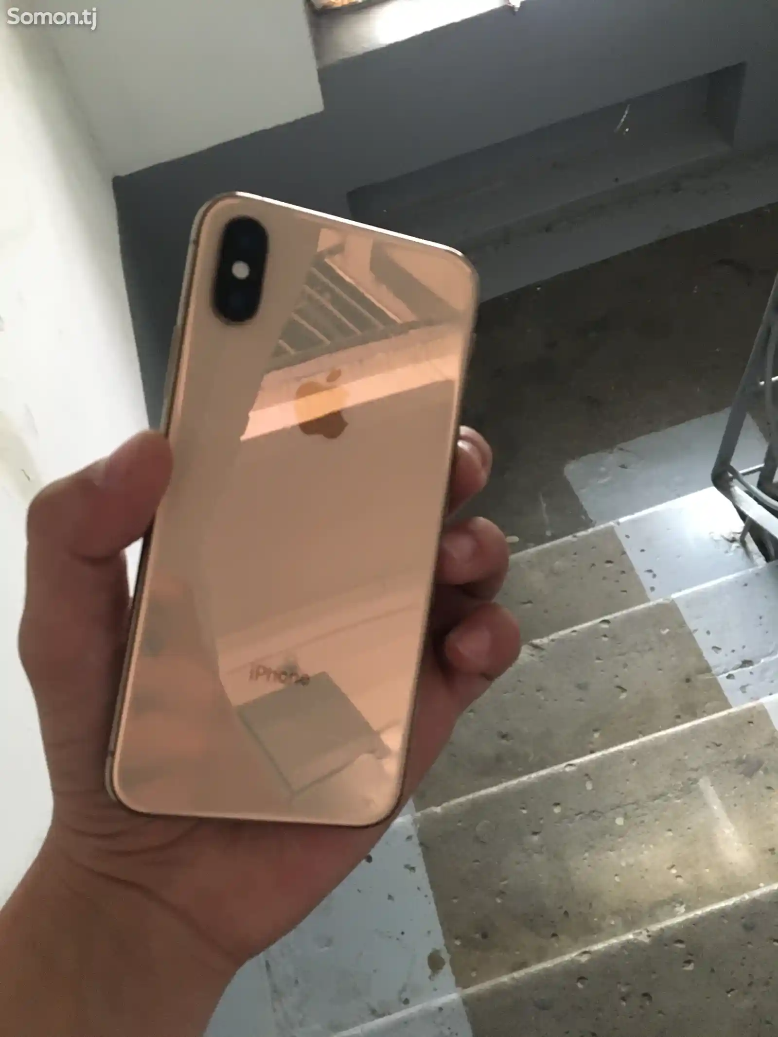 Apple iPhone Xs, 64 gb, Gold-3