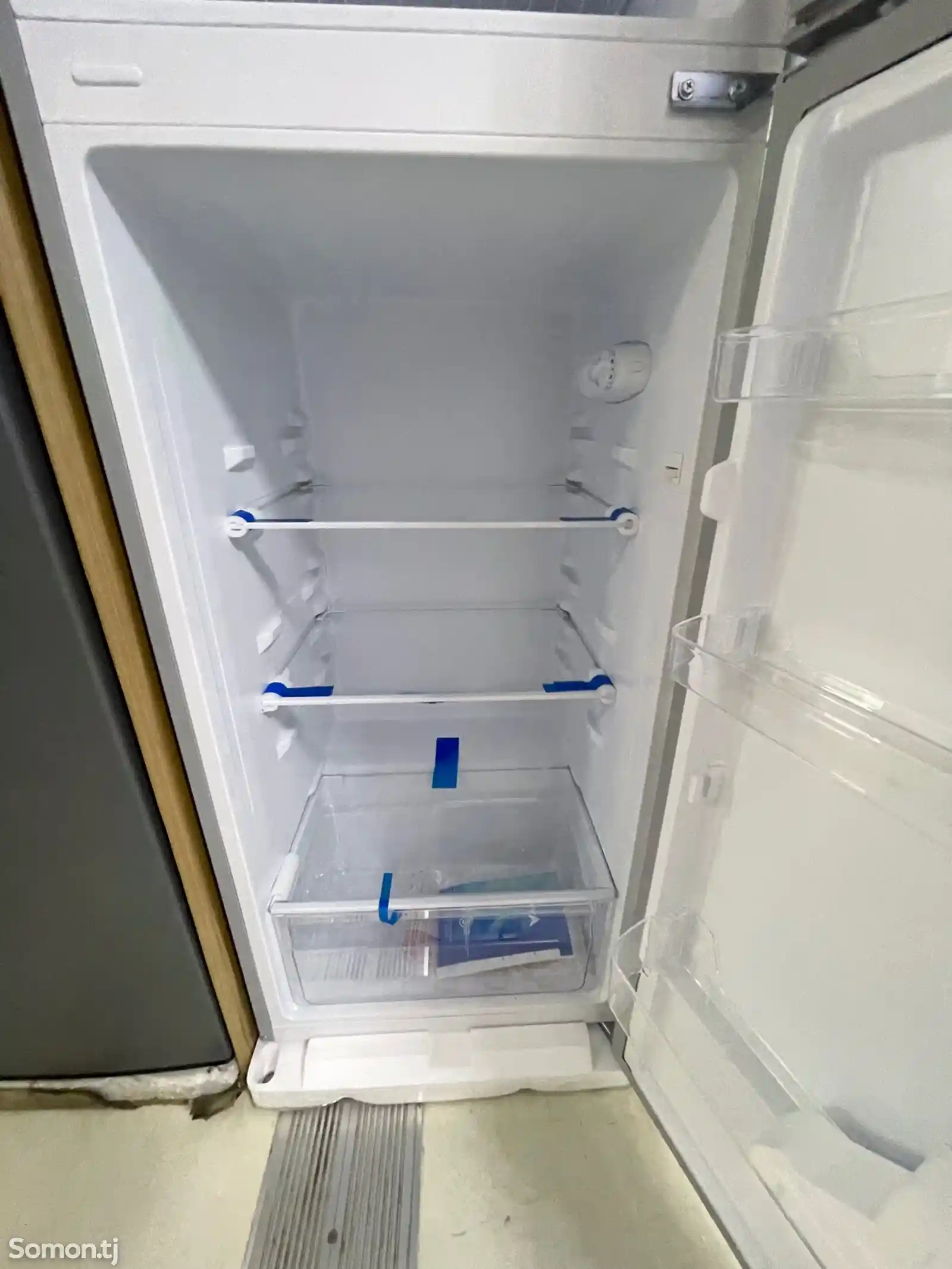 Холодильник Avest Россия-6