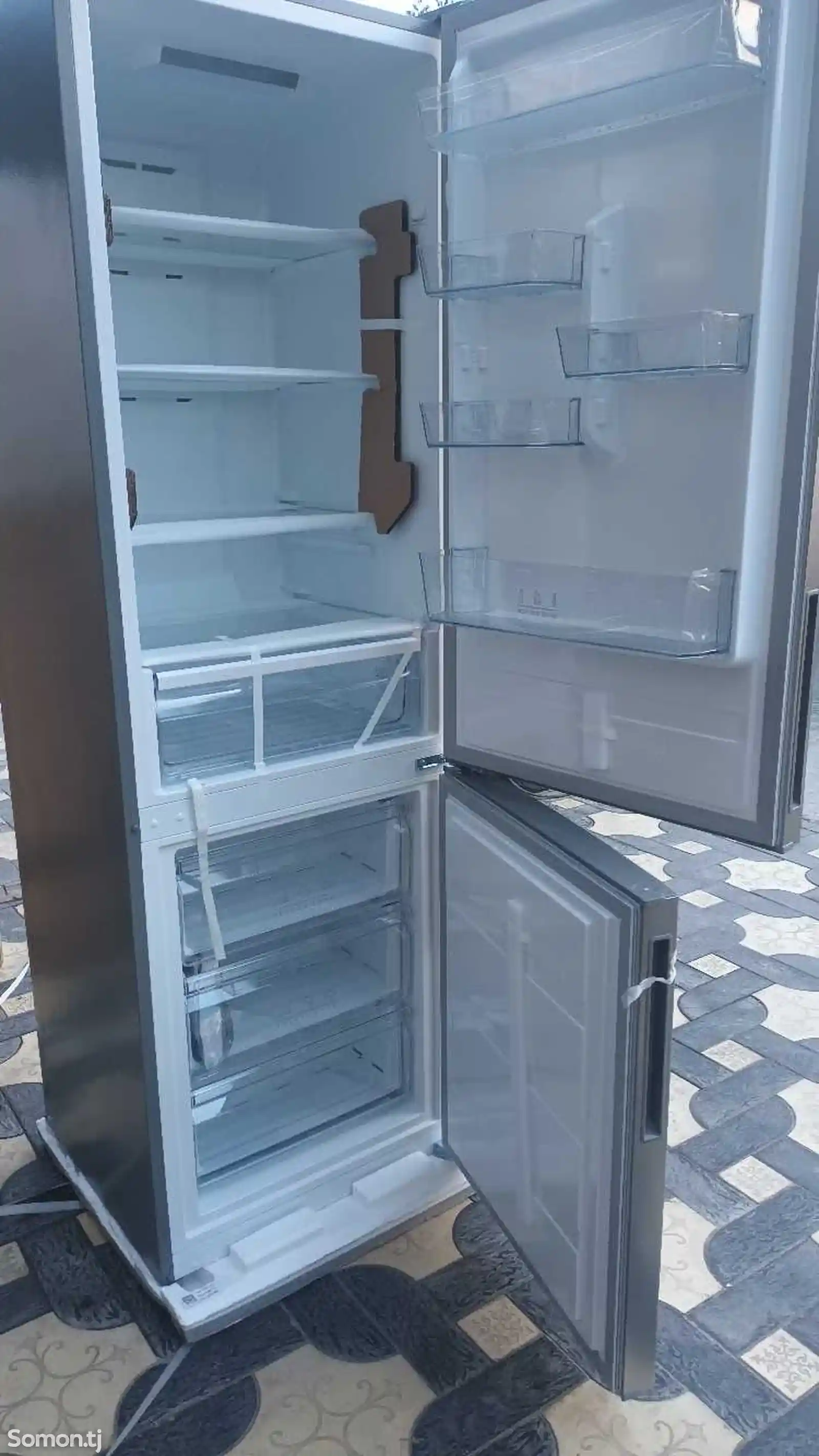 Холодильник Dauscher-1