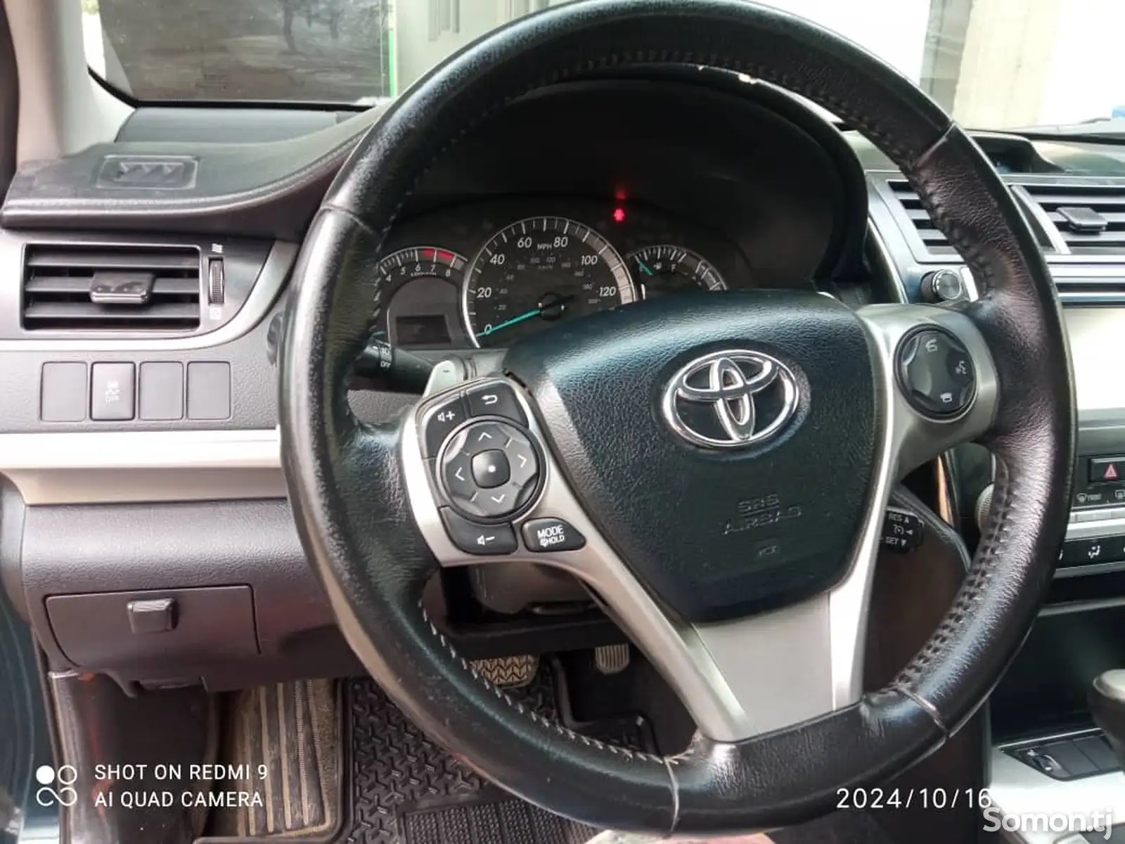 Toyota Camry, 2012-4