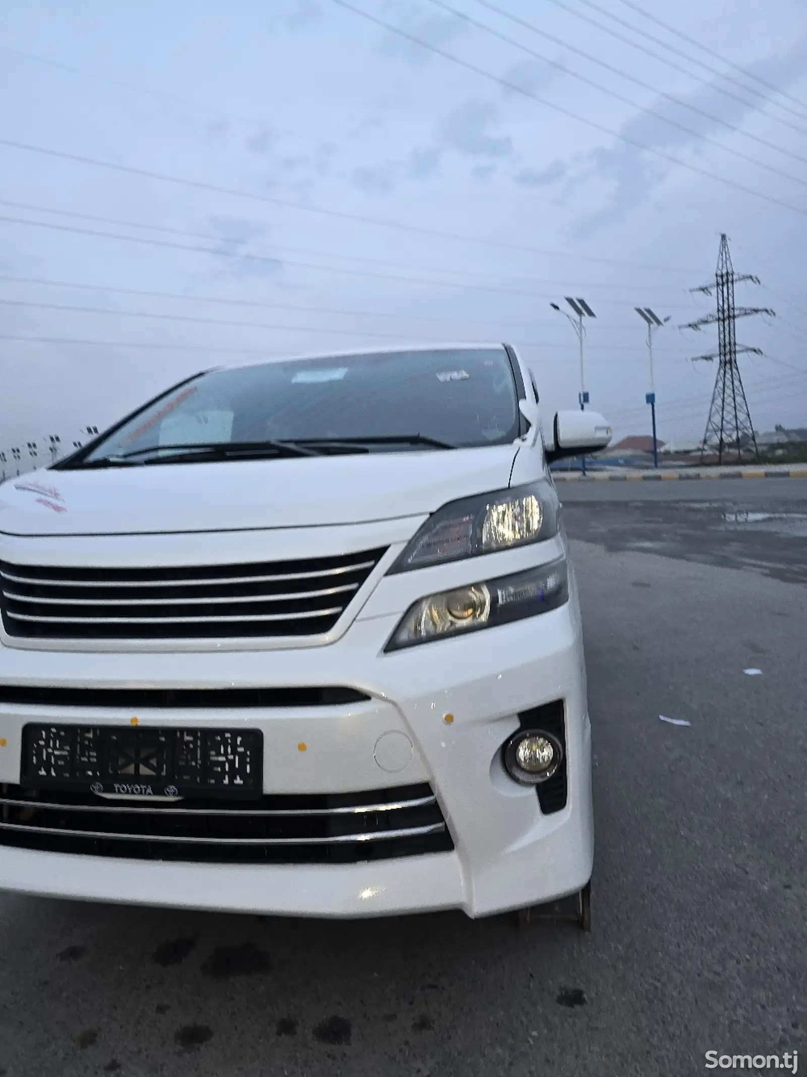 Toyota Vellfire, 2014-3