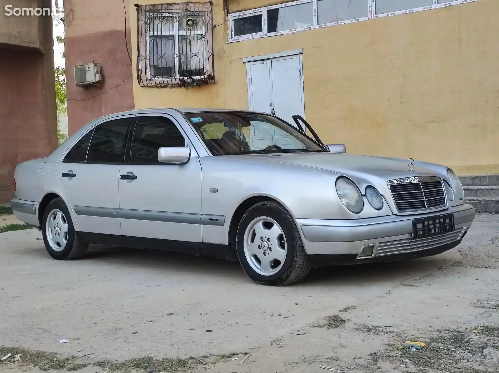 Mercedes-Benz E class, 1998-2