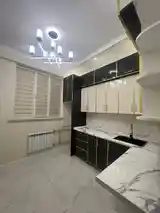 3-комн. квартира, 1 этаж, 87 м², Сино-7