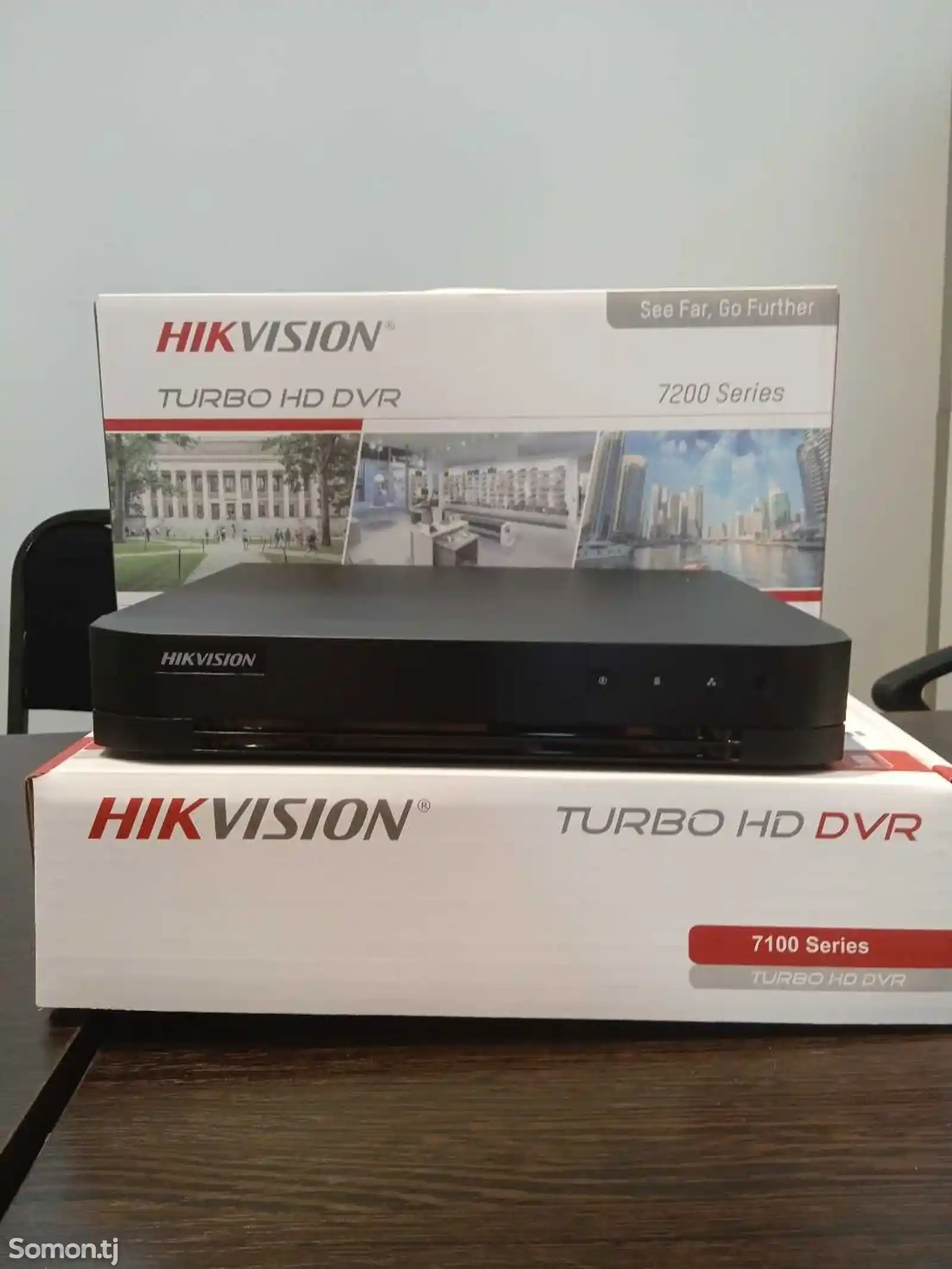Видеорегистратор Hikvision DS-7204HGHI-K1-1