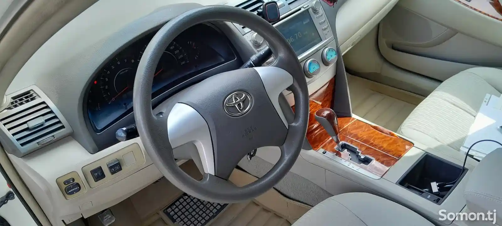 Toyota Camry, 2010-11