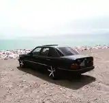 Mercedes-Benz W124, 1986-3