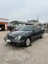 Mercedes-Benz E class, 2000-4