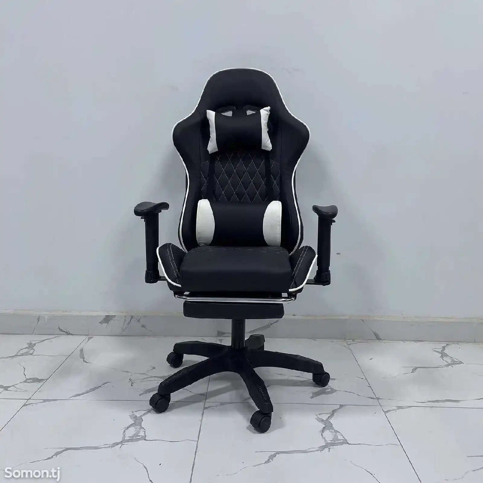 Кресло игровой чёрно-серый-1