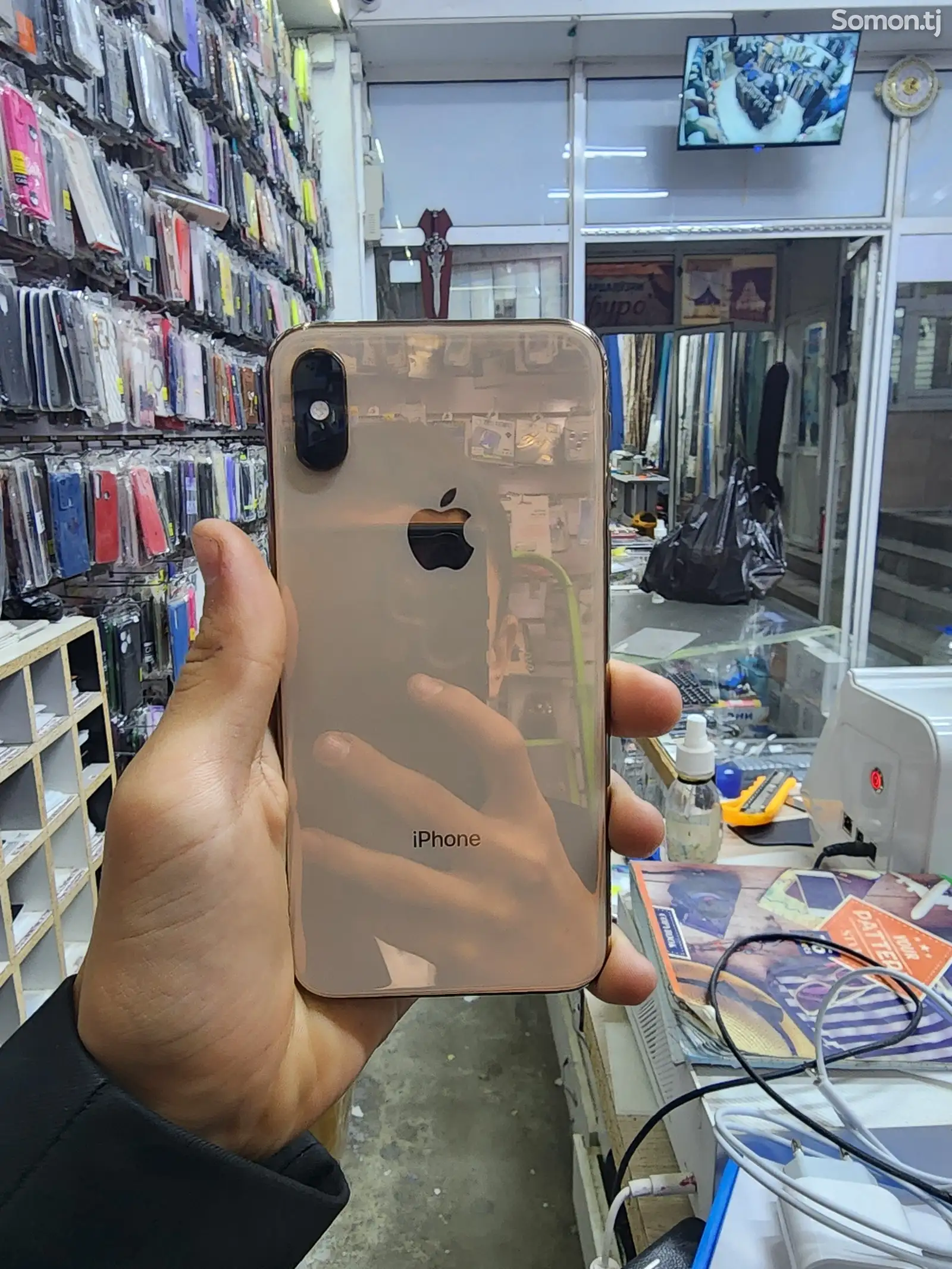 Apple iPhone Xs, 256 gb, Gold-1