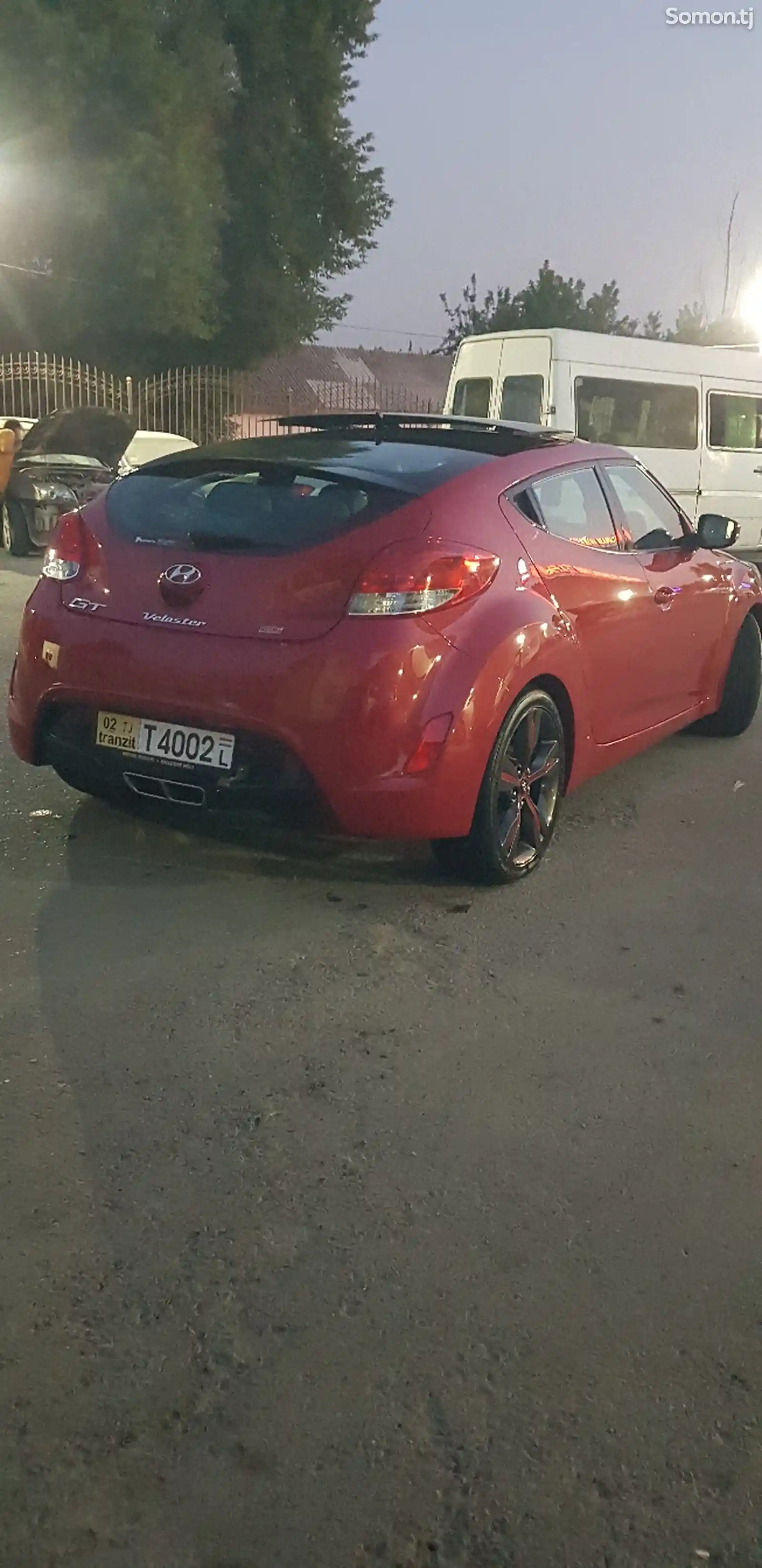 Hyundai Veloster, 2011-4