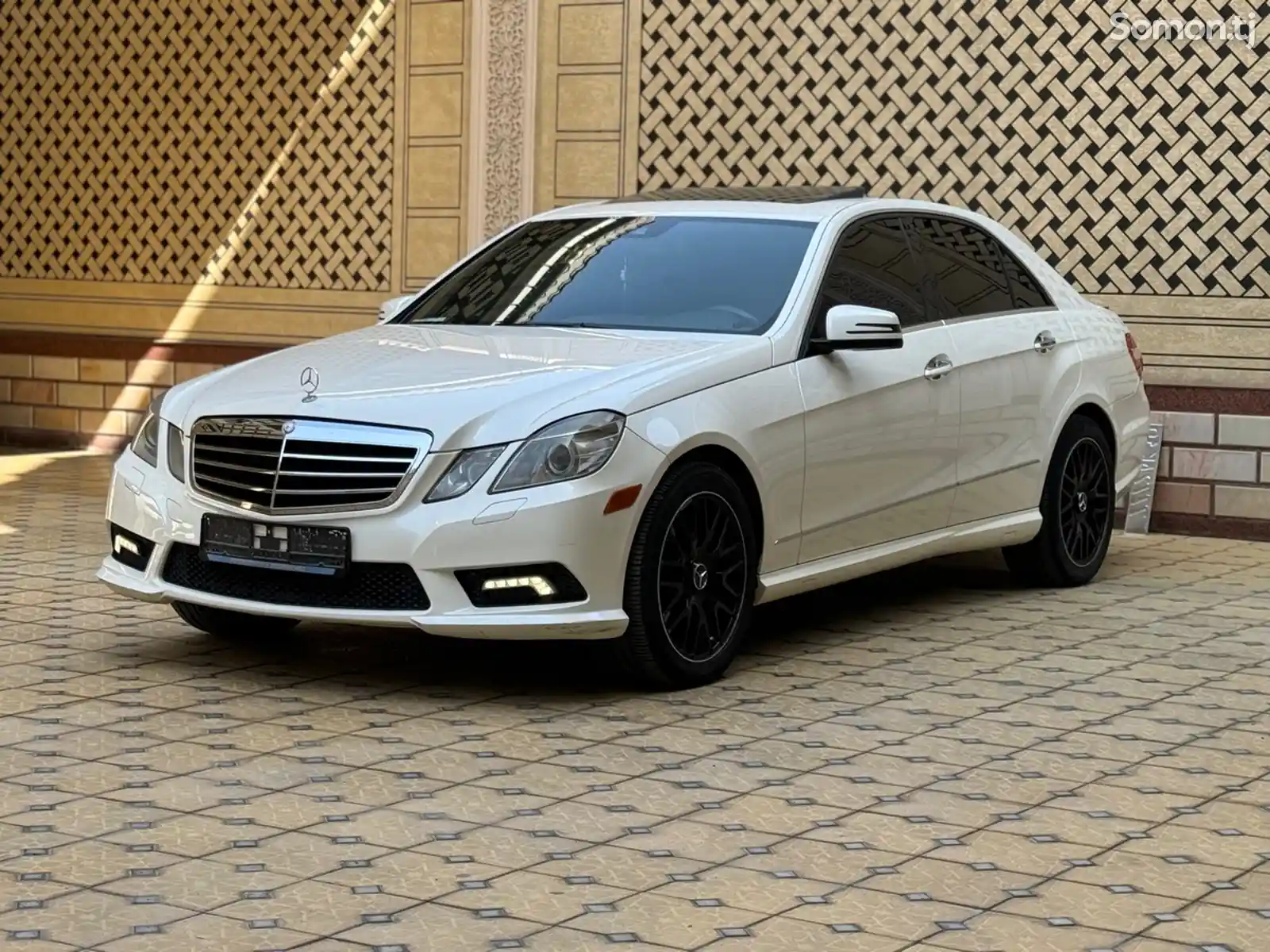 Mercedes-Benz E class, 2011-1