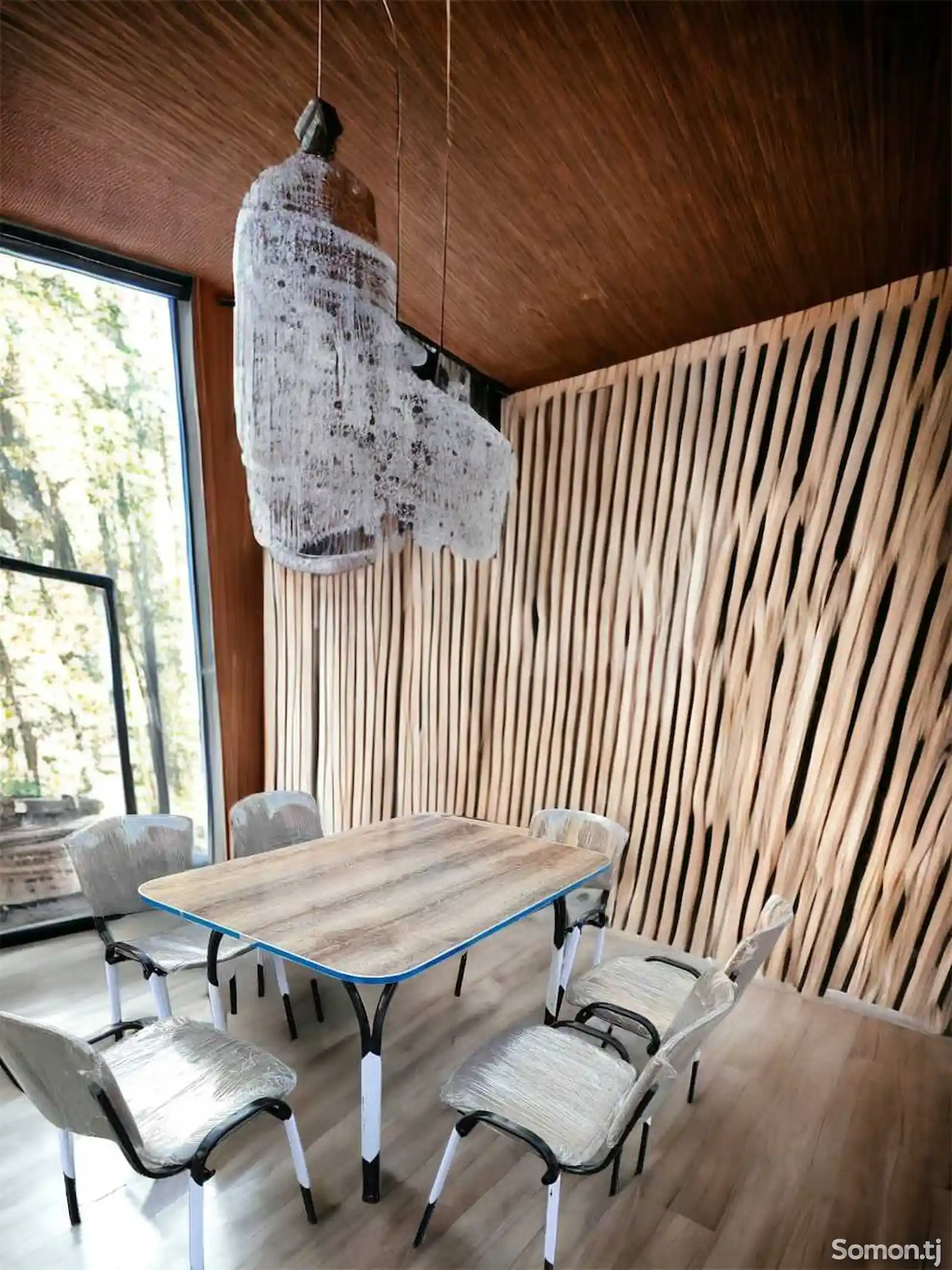 Кухонный стол со стульями-3