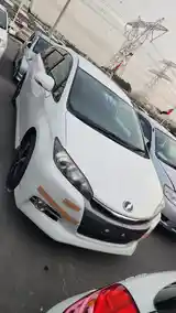 Toyota Wish, 2014-4