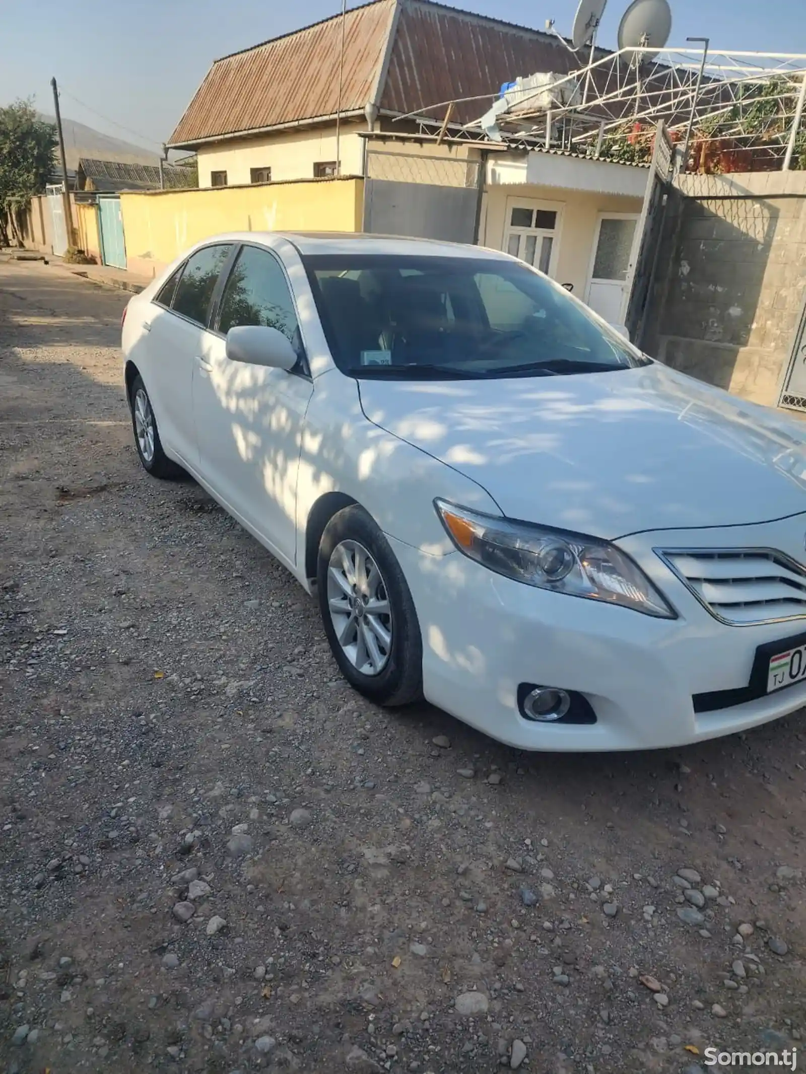 Toyota Camry, 2010-3