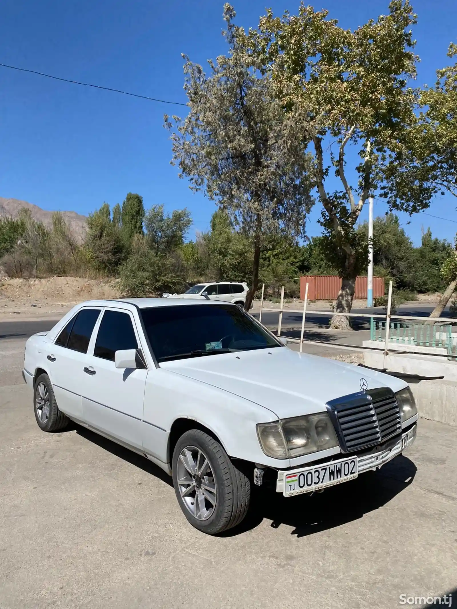 Mercedes-Benz W124, 1992-4