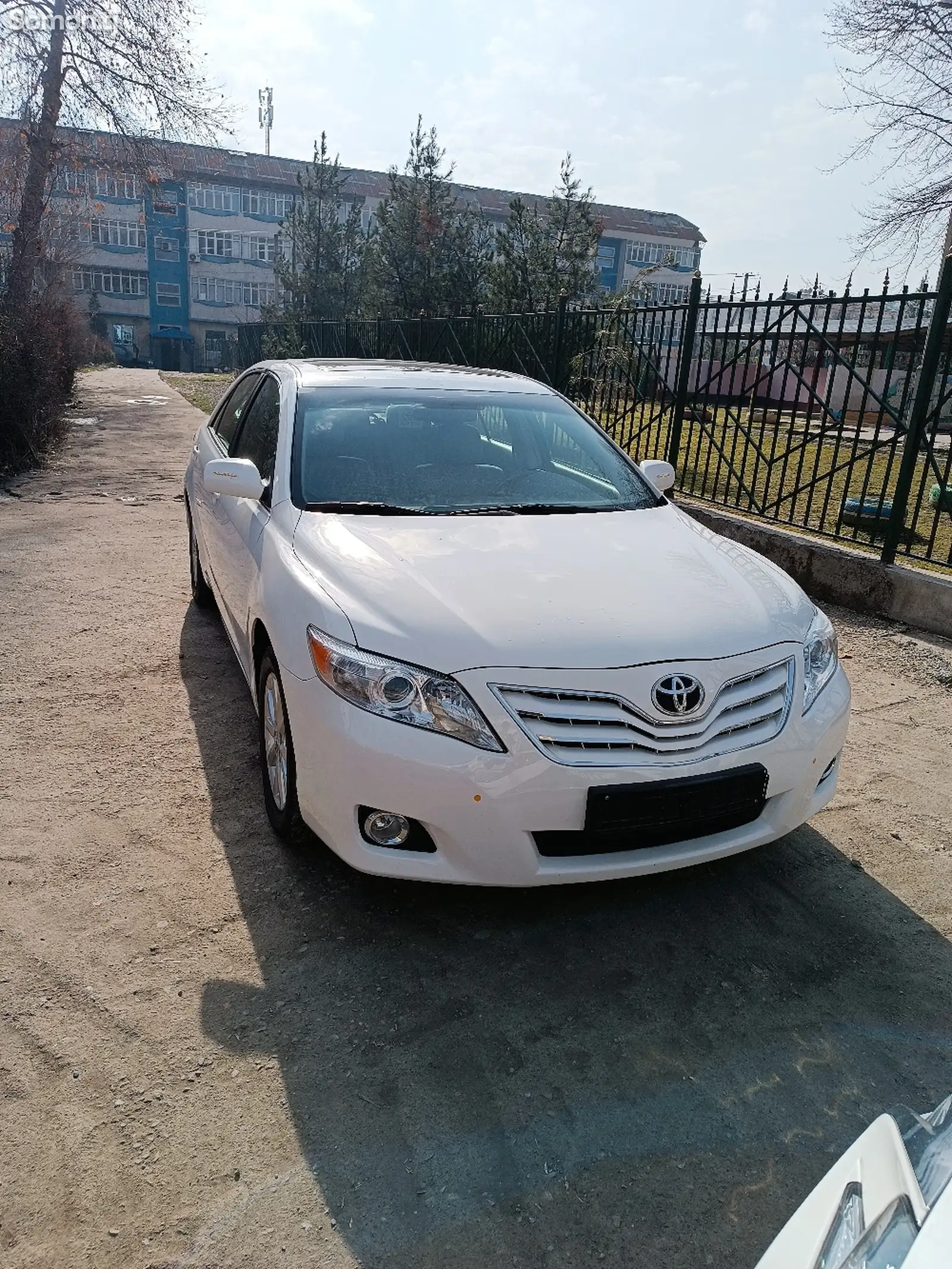 Toyota Camry, 2010-1