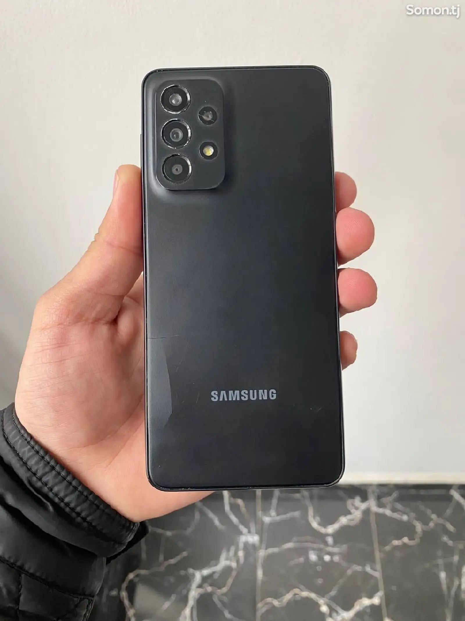 Samsung Galaxy A33-1