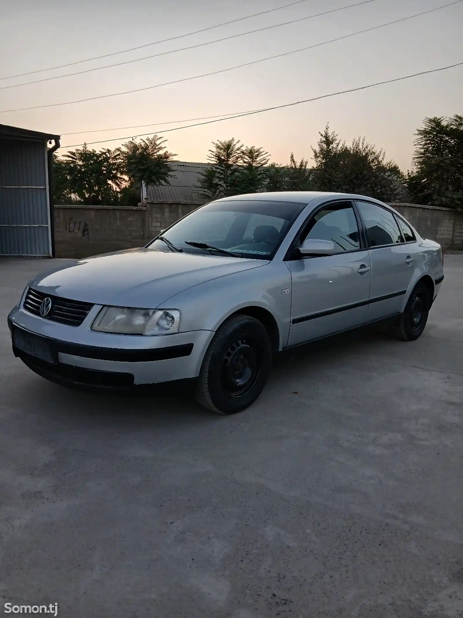 Volkswagen Passat, 1998-2