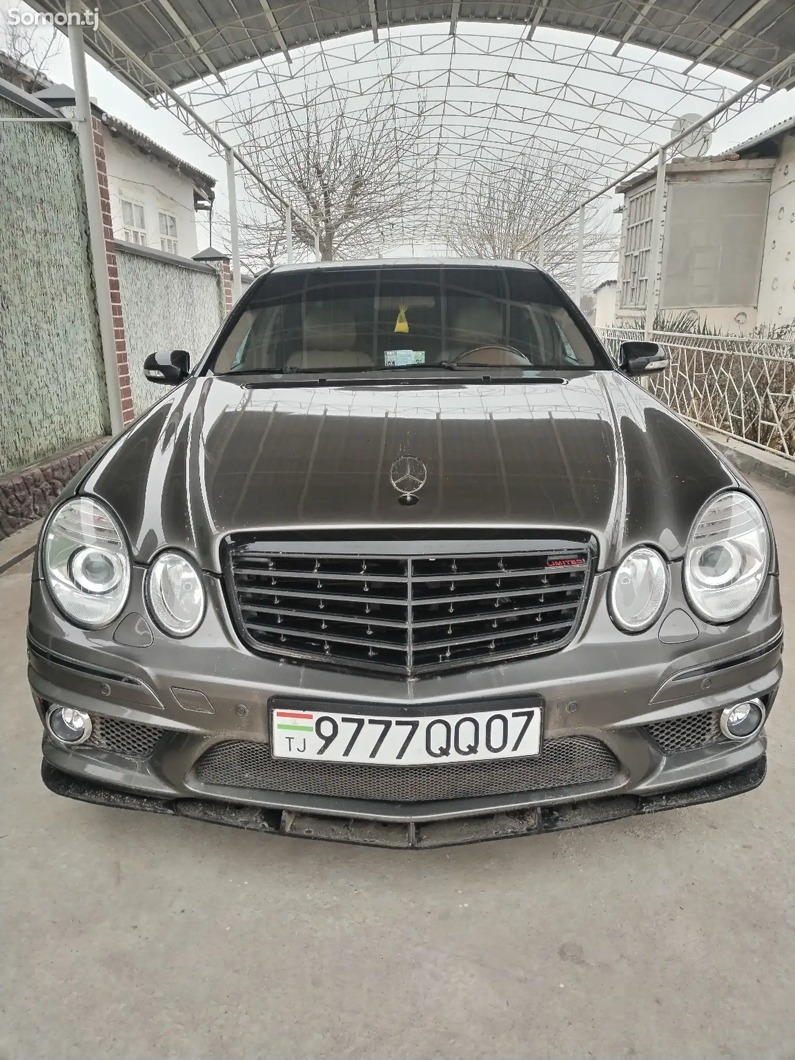 Mercedes-Benz E class, 2008-1