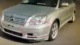 Молдинг передний бампер левый и правый от Toyota Avensis 2003-2008-2