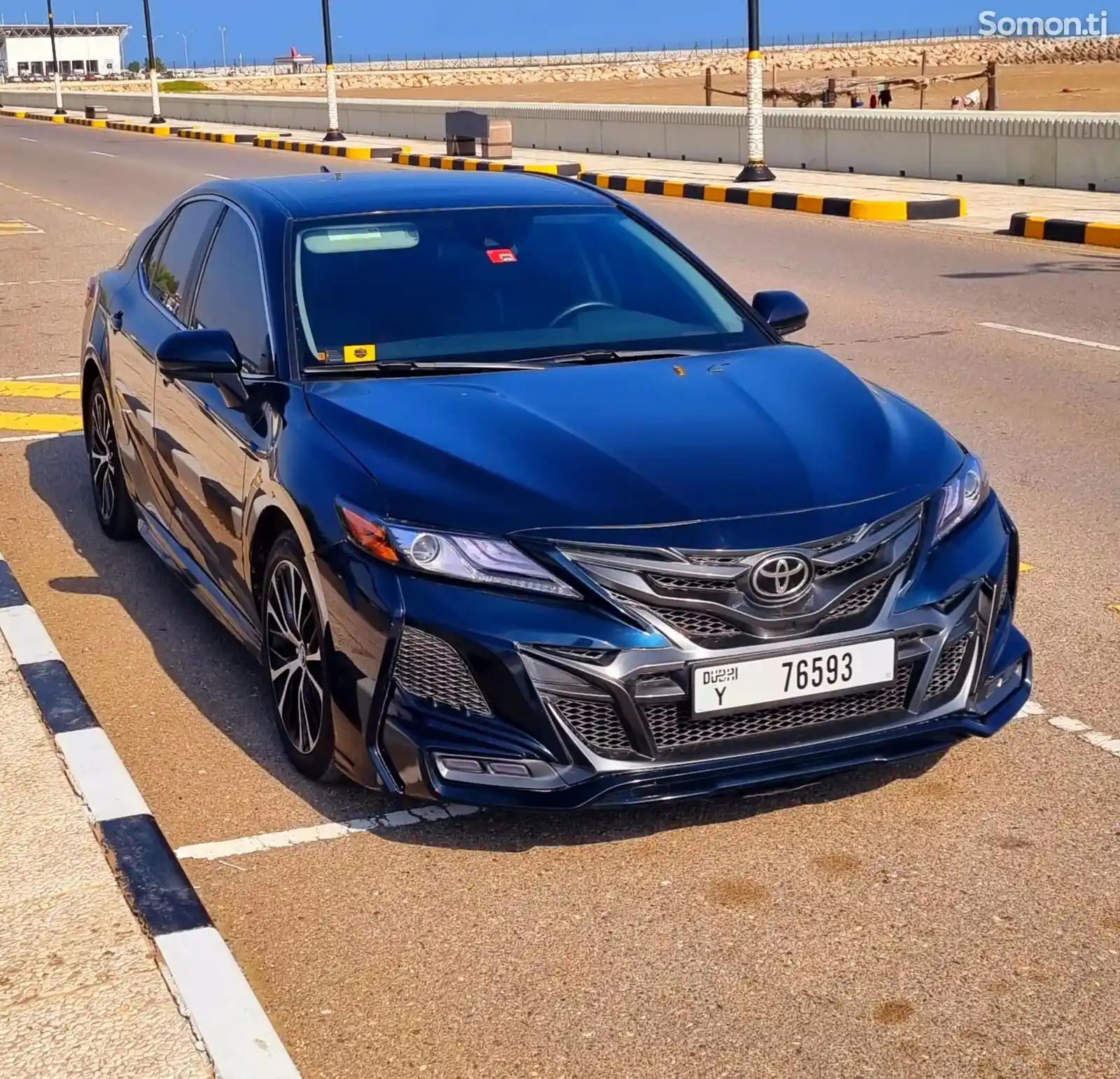 Toyota Camry, 2019-16