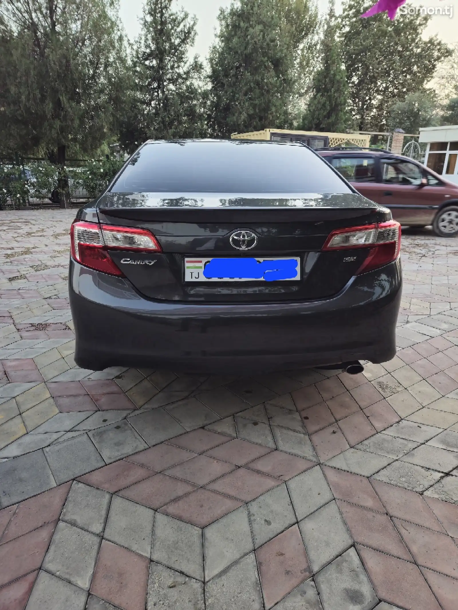 Toyota Camry, 2013-6