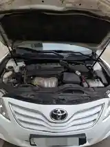 Toyota Camry, 2011-8