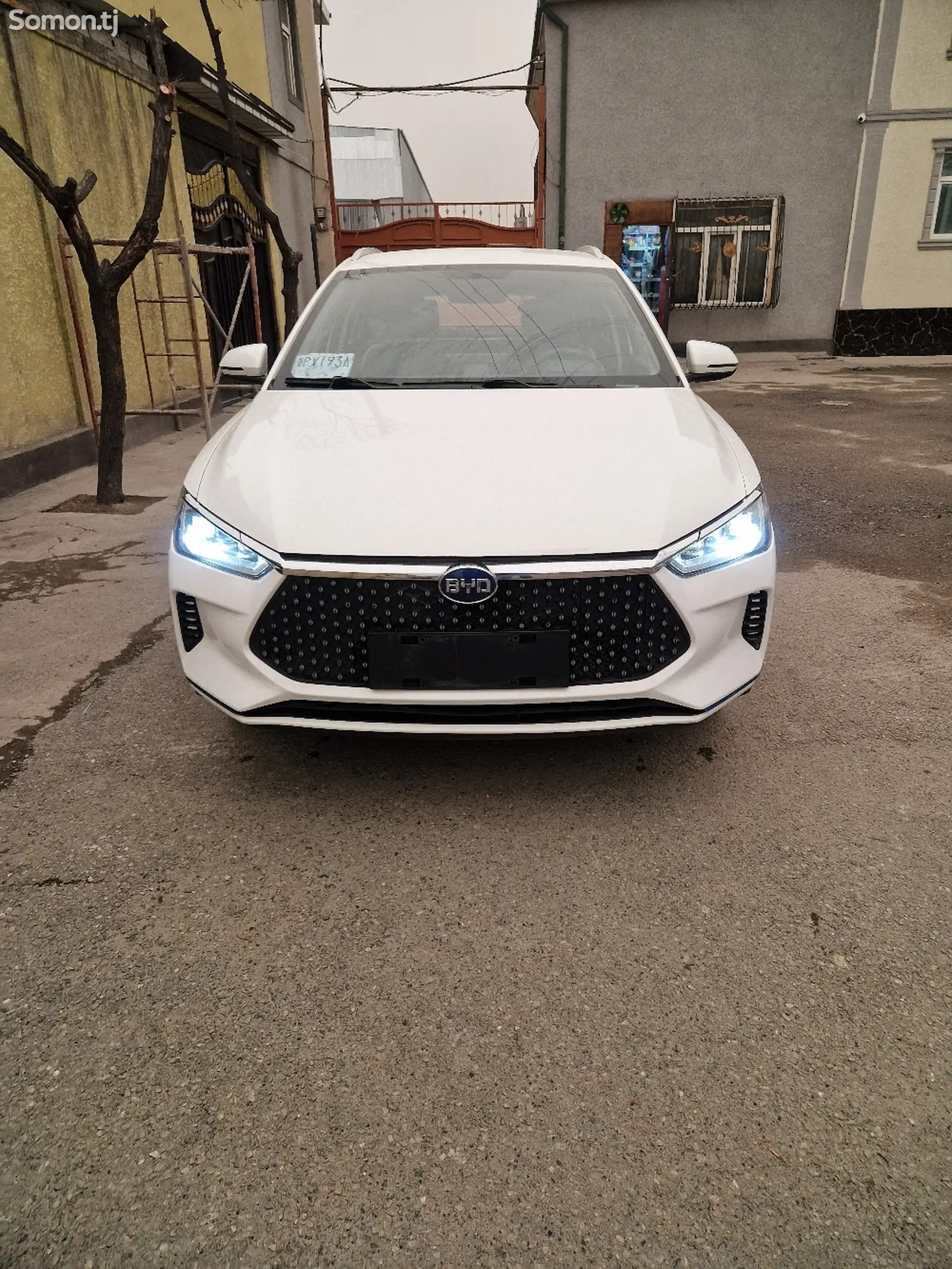 BYD E2, 2020-1