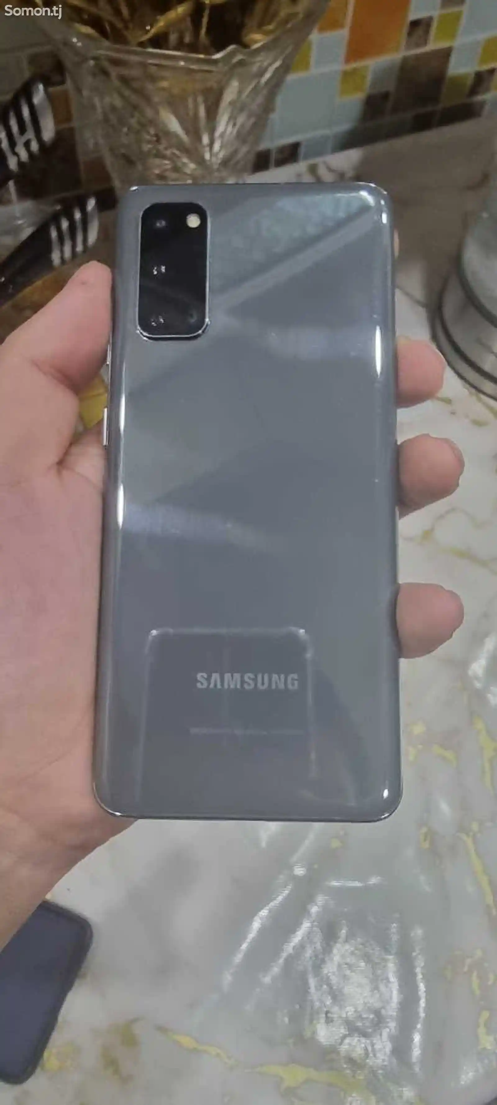 Samsung galaxy S20 12/256gb-2