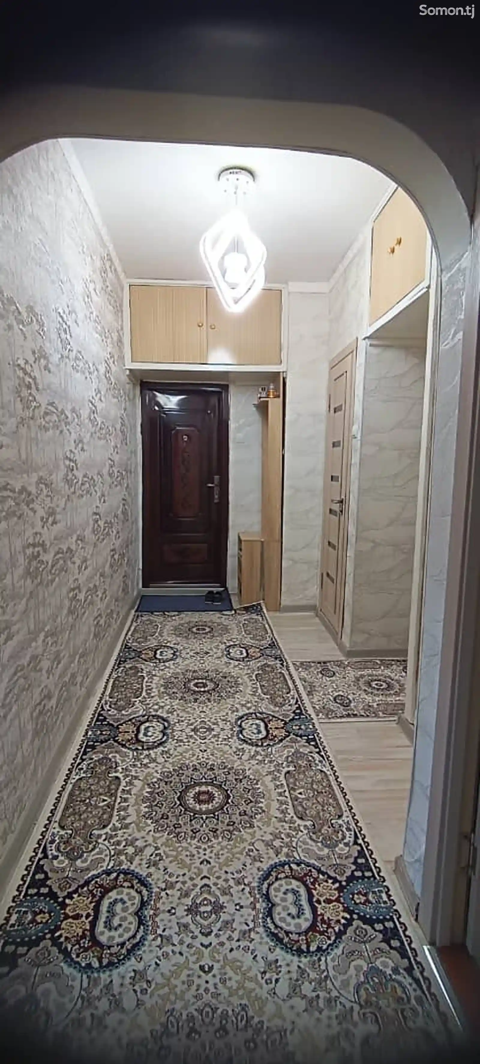 2-комн. квартира, 6 этаж, 60 м², 12 мкр-11