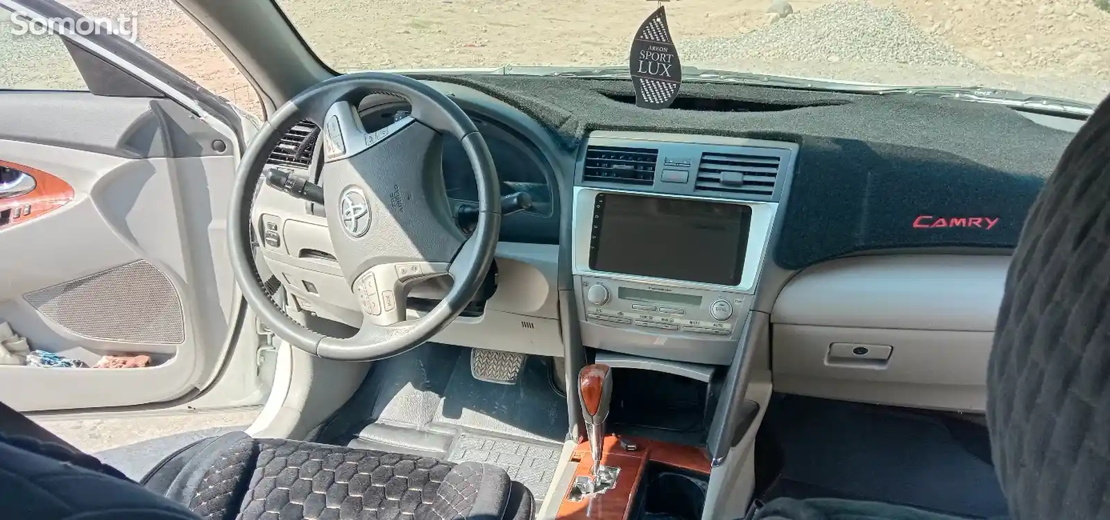 Toyota Camry, 2010-4