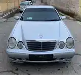 Mercedes-Benz E class, 2000-2