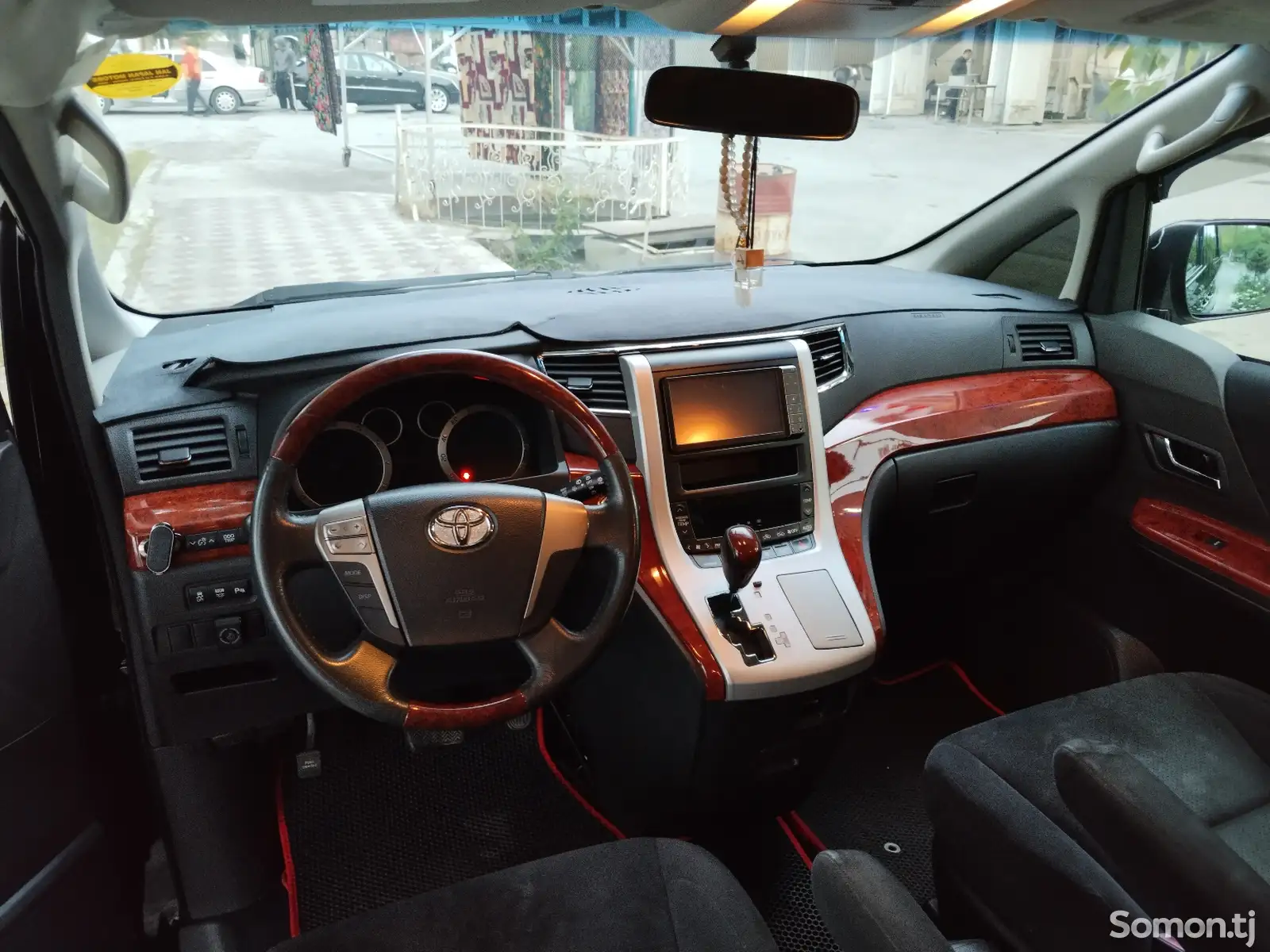 Toyota Vellfire, 2014-6