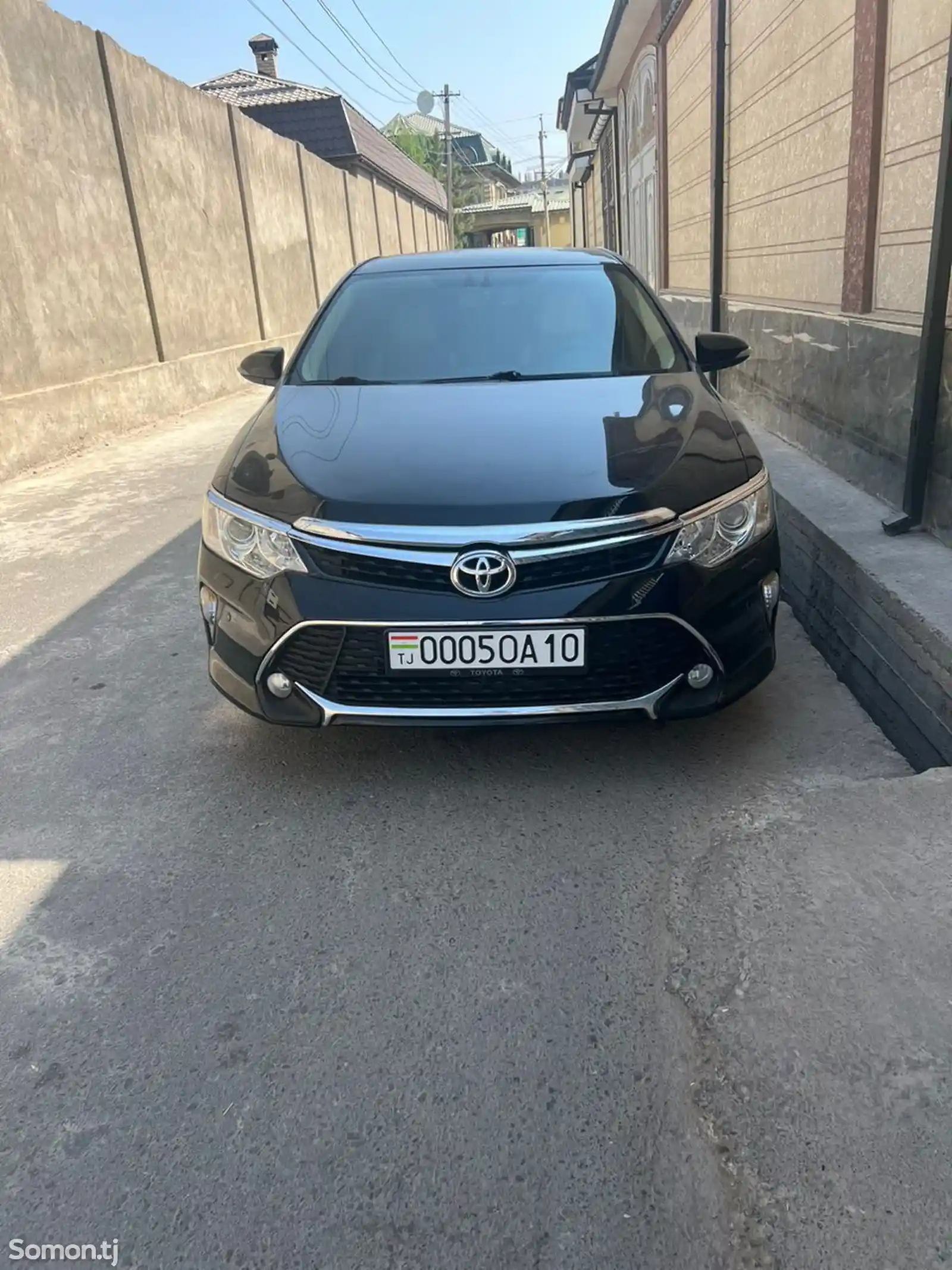 Toyota Camry, 2016-1