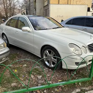 Mercedes-Benz E class, 2008