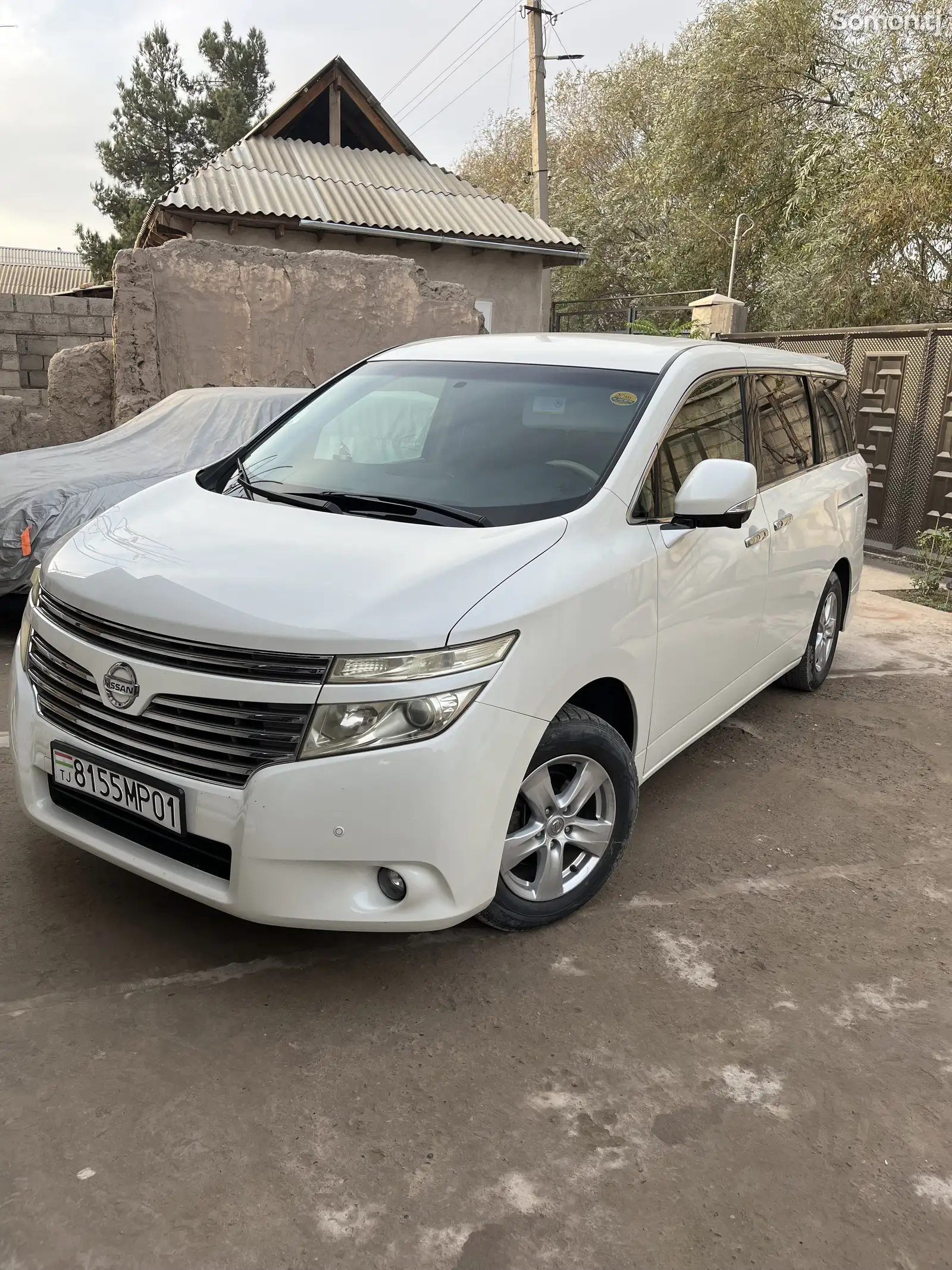 Nissan Elgrand, 2010-1