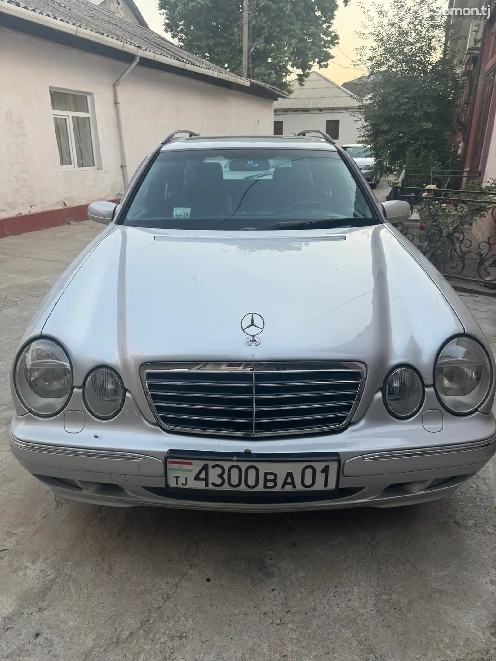 Mercedes-Benz E class, 2001-3