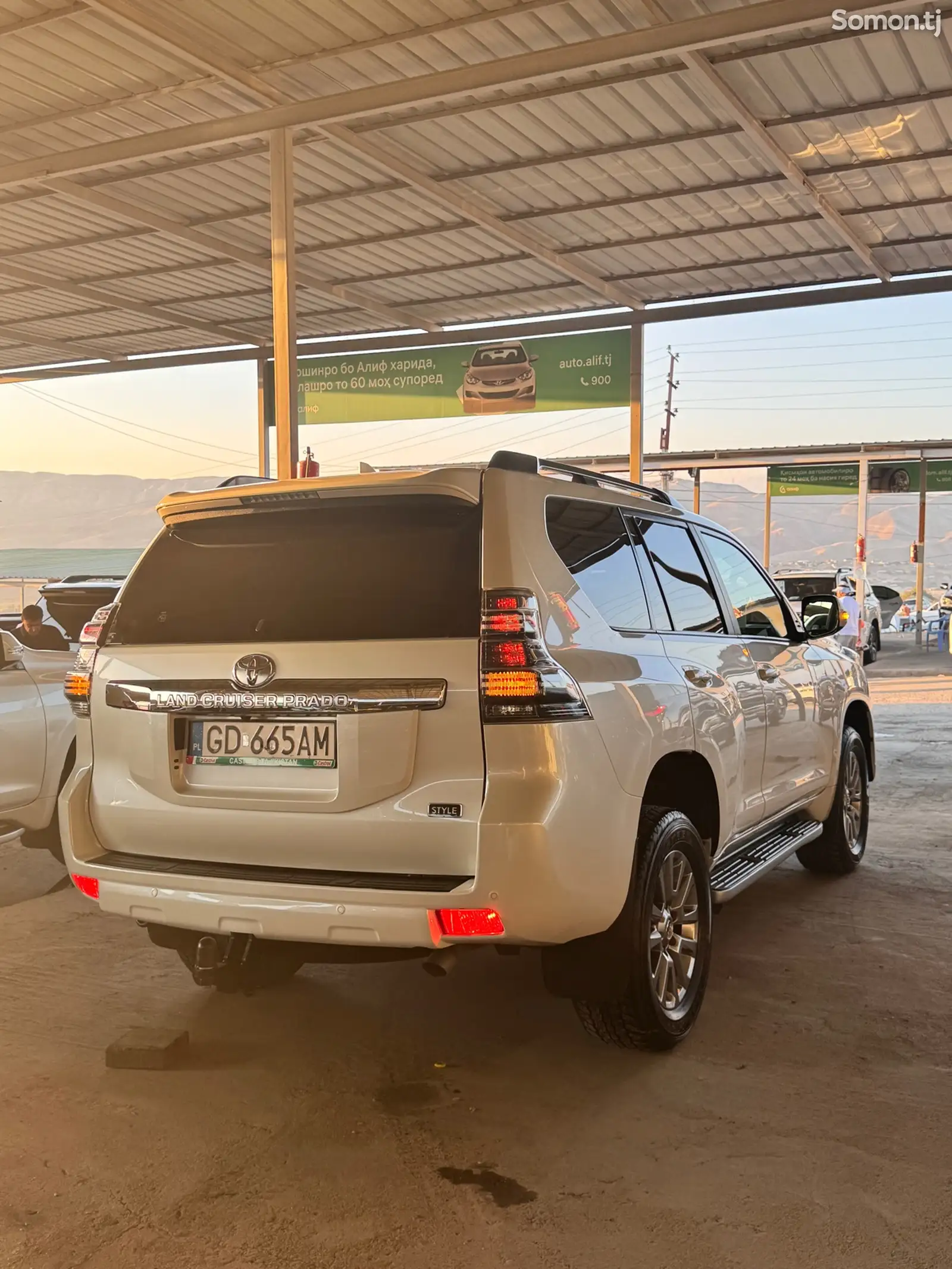 Toyota Land Cruiser Prado, 2017-5