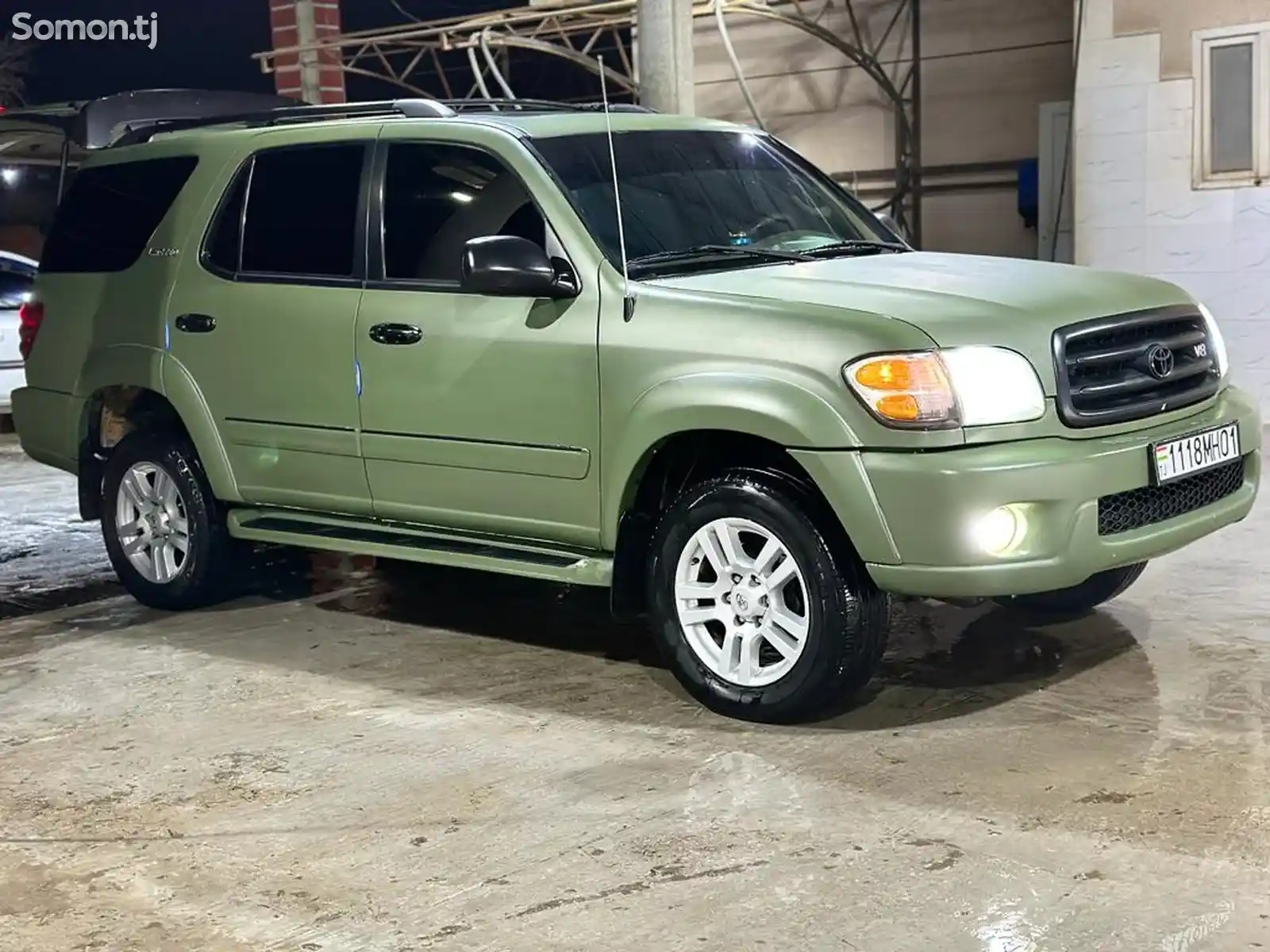 Toyota Sequoia, 2003-1