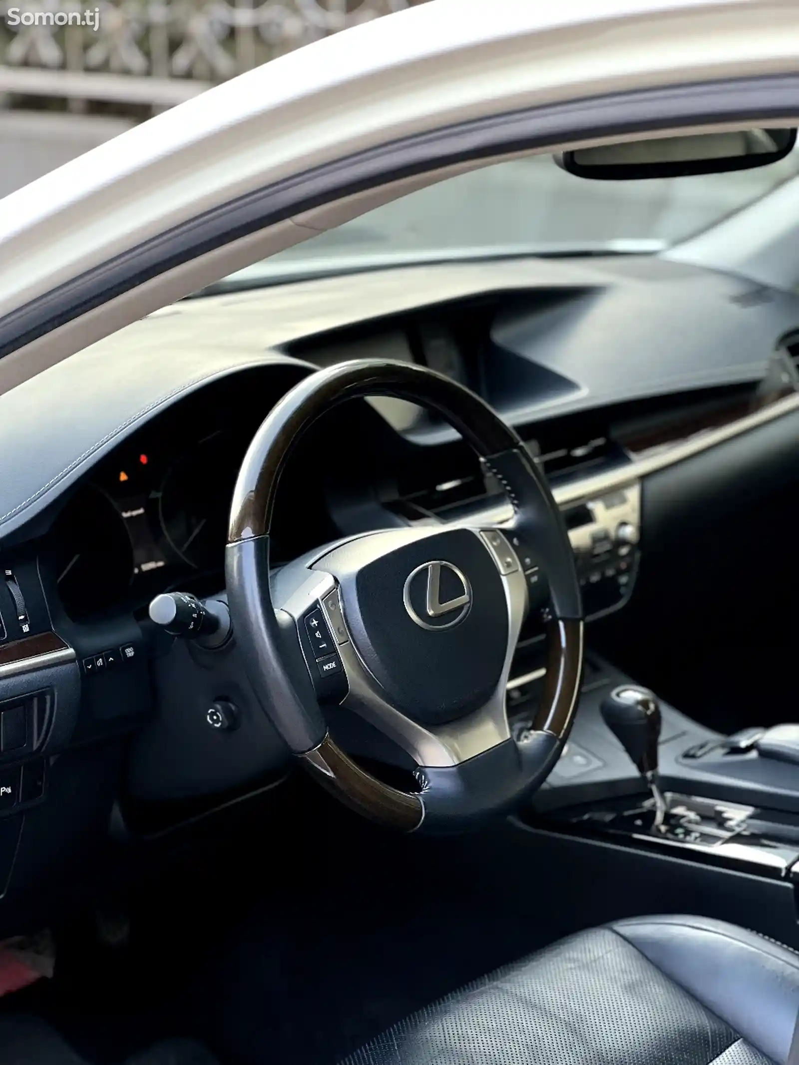 Lexus ES series, 2014-6