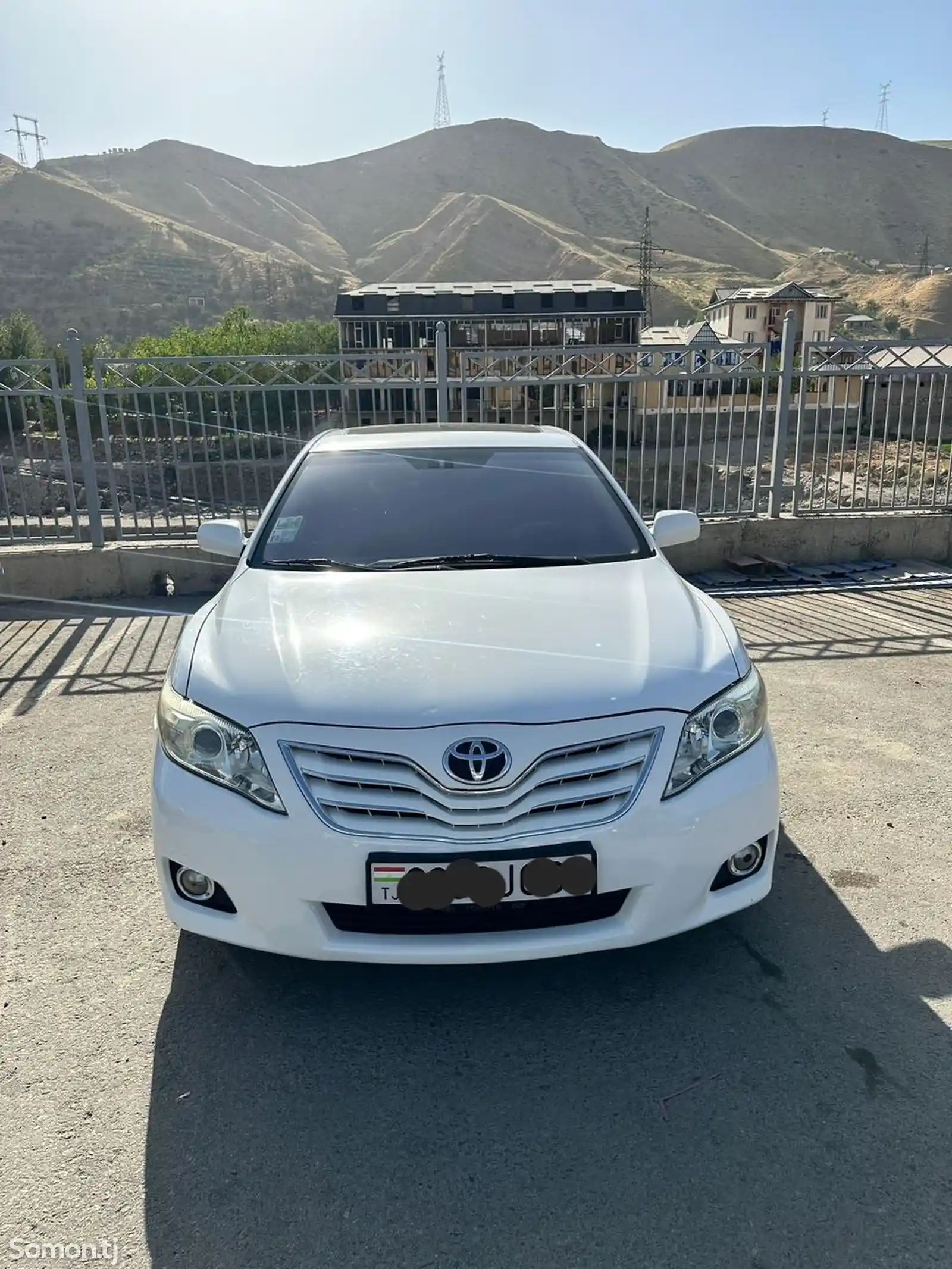 Toyota Camry, 2010-1