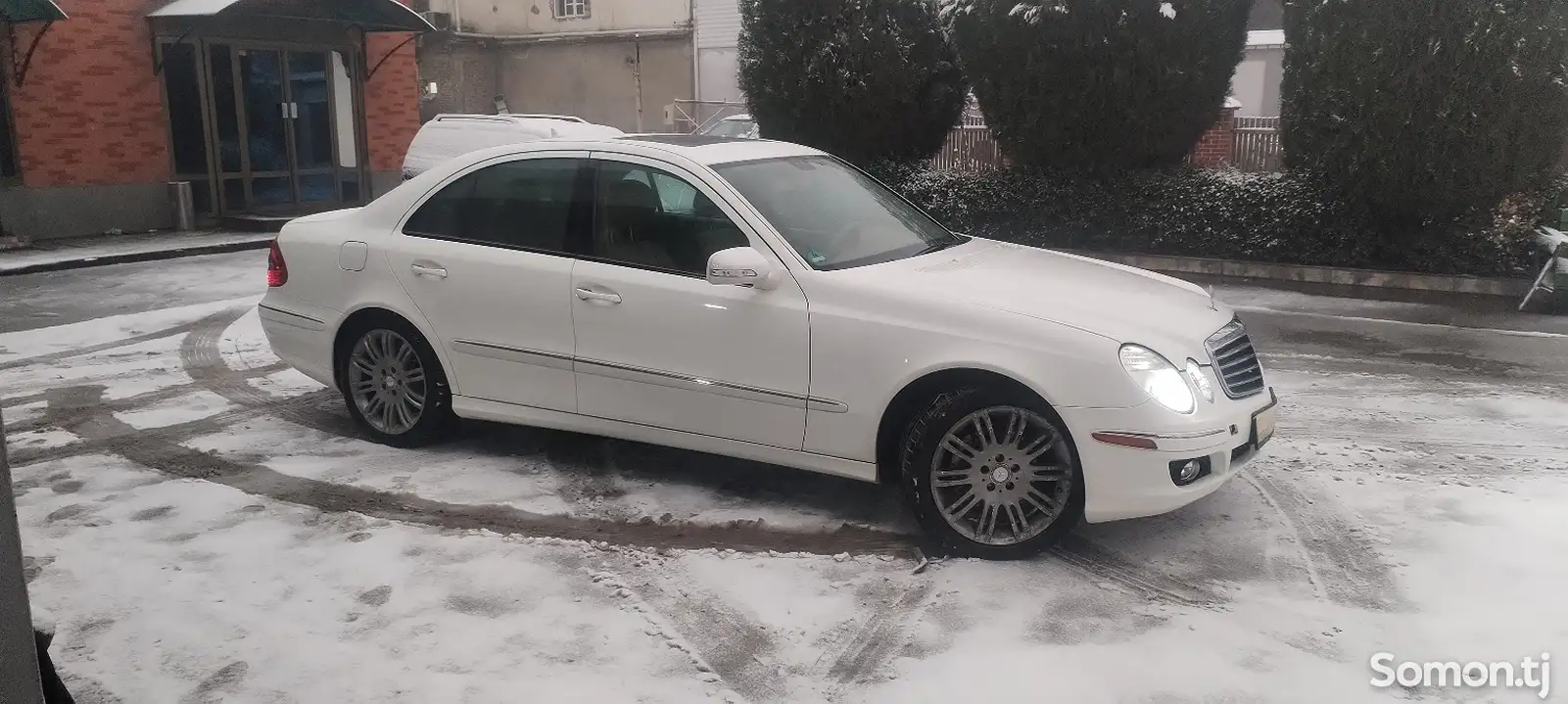 Mercedes-Benz E class, 2009-1