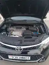 Toyota Camry, 2015-10