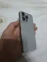 Телефон iphone-3