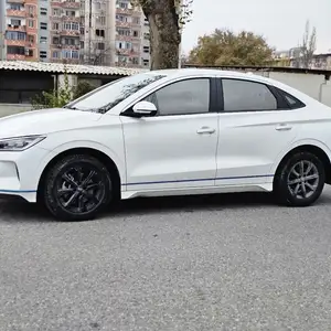 BYD E3, 2021