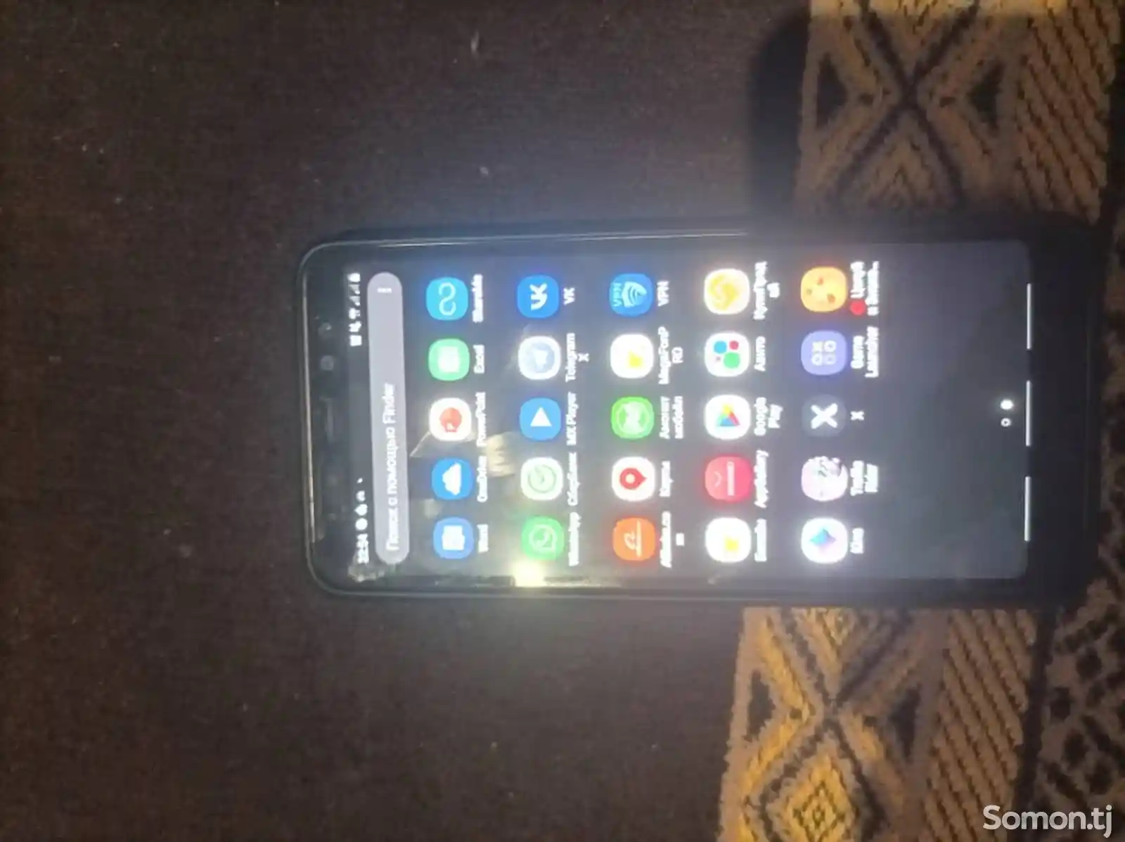 Samsung Galaxy A8 Plus-1